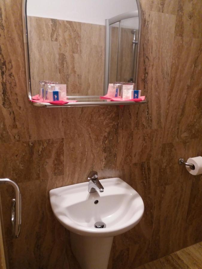 Vila Sara/Adult Only Sovata Εξωτερικό φωτογραφία